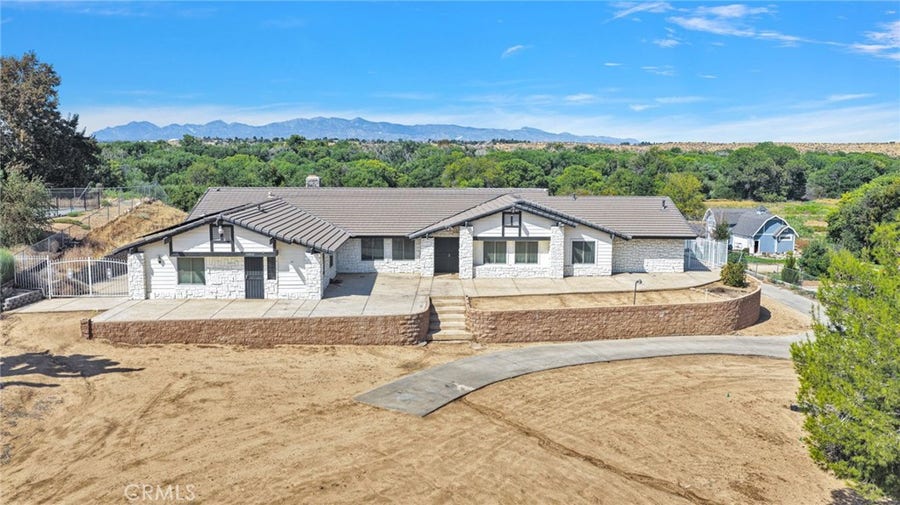 Property photo for 14942 Riverside Drive, Apple Valley, CA