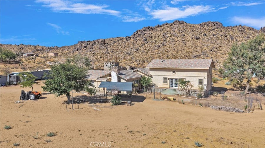Property photo for 24716 McRoberts, Apple Valley, CA