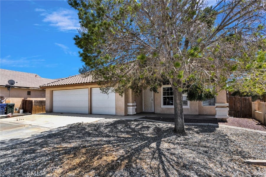 Property photo for 13271 Via Robles, Victorville, CA