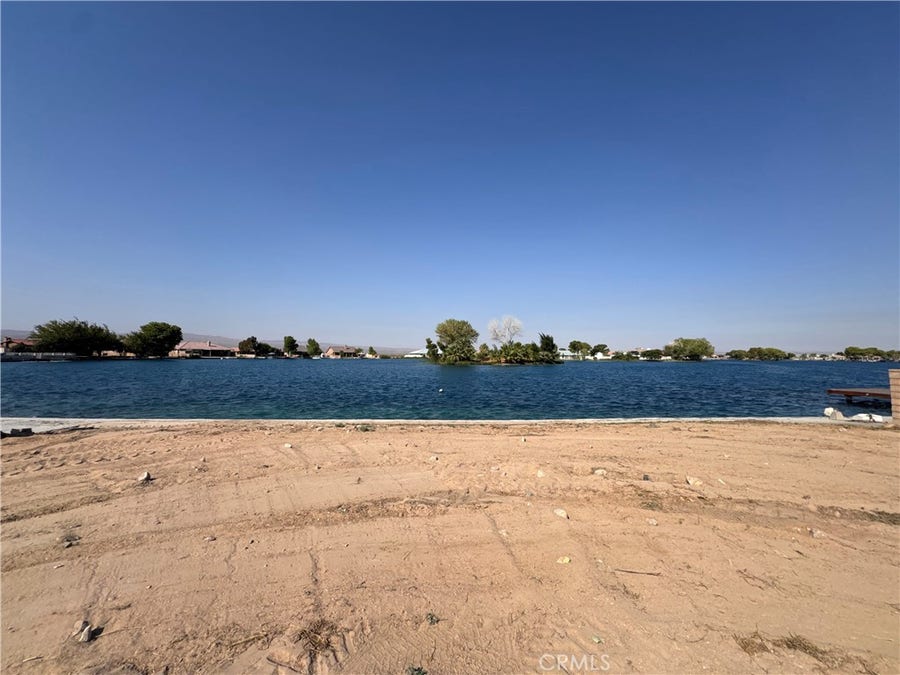 Property photo for 11315 Mountain View Road, Yermo, CA