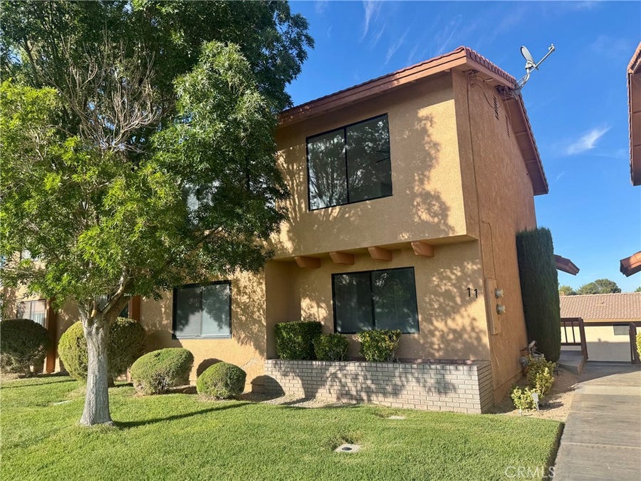 Property photo for 27535 Lakeview, #11, Helendale, CA