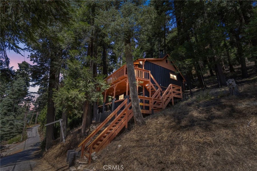 Property photo for 739 Lake Drive, Lake Arrowhead, CA