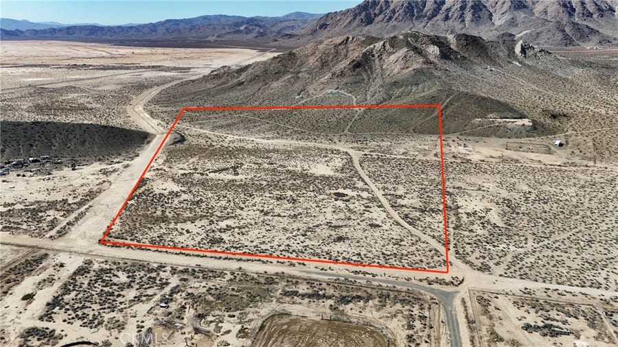 Property photo for 798 Verdugo Avenue, Lucerne Valley, CA