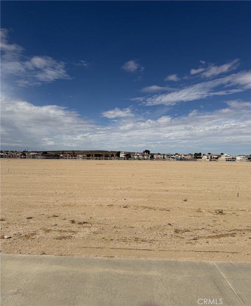 Property photo for 10 Lakeview, Helendale, CA