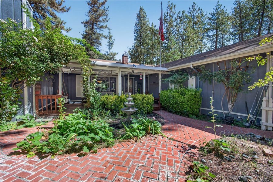 Property photo for 1902 Virginia, Wrightwood, CA