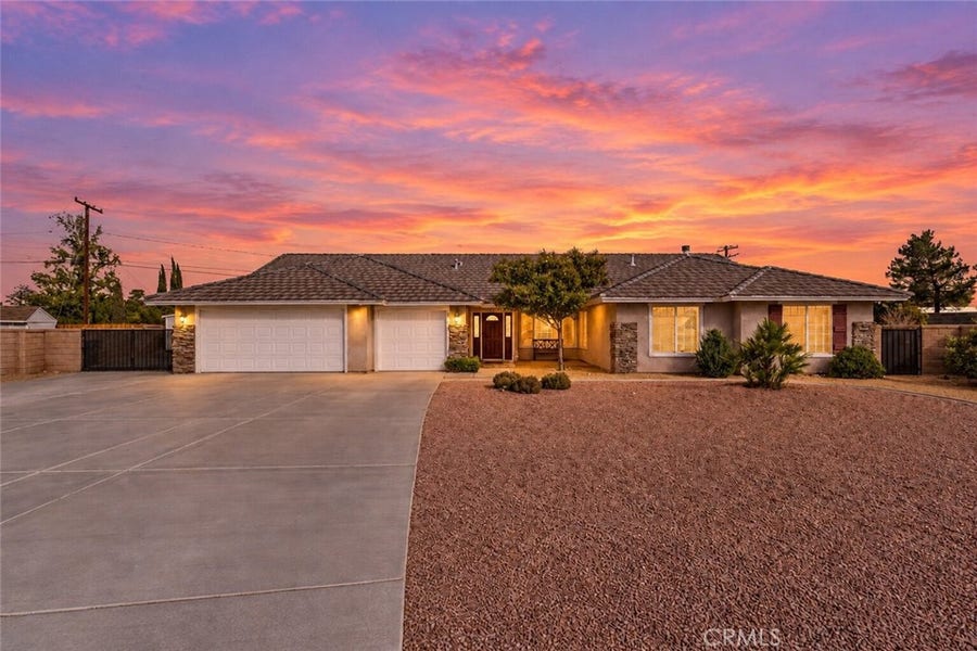 Property photo for 20463 Majestic Drive, Apple Valley, CA