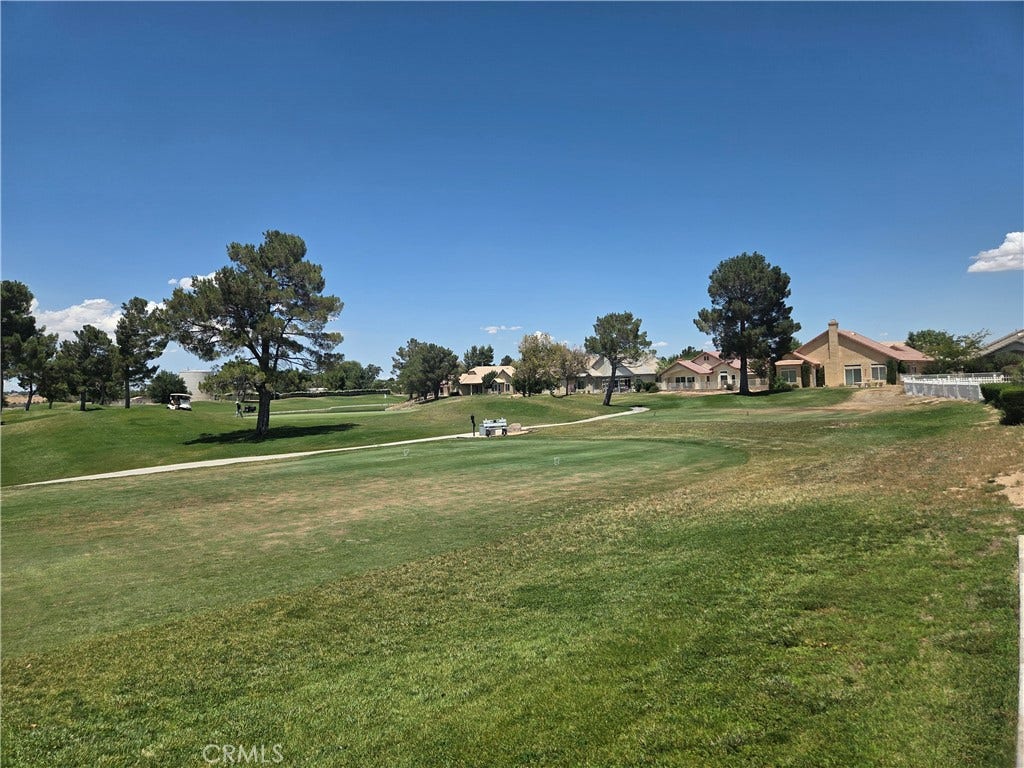 11262 Country Club, Apple Valley, CA 92308 11262 Country Club, Apple Valley, CA 92308
