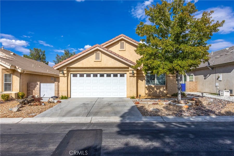 Property photo for 11363 Country Club, Apple Valley, CA