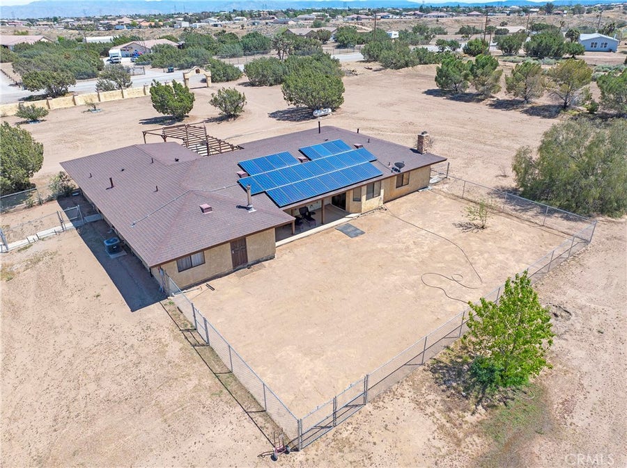 Property photo for 9448 Braceo, Oak Hills, CA