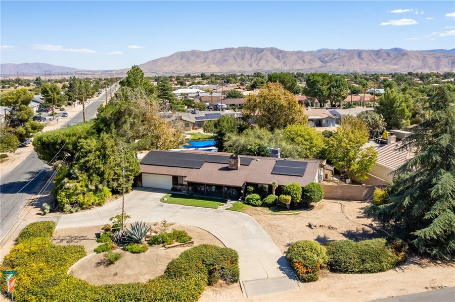 Property photo for 7611 Glider, Hesperia, CA