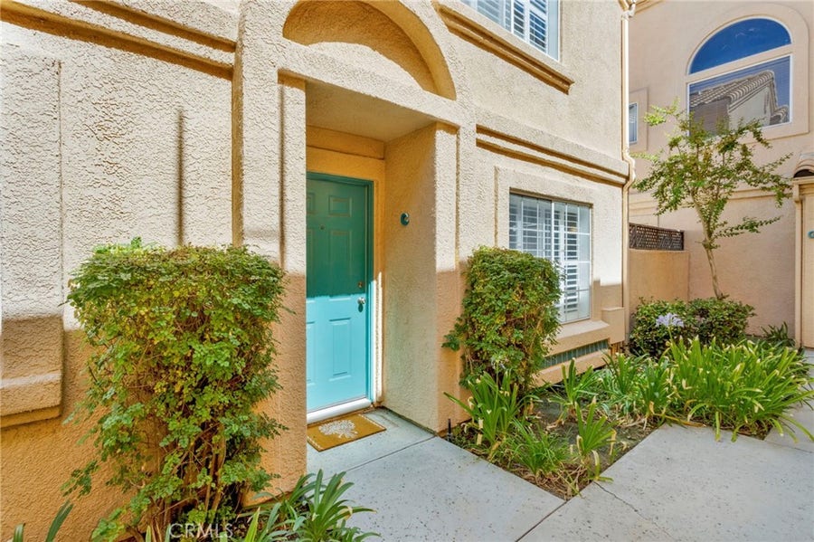 Property photo for 18820 Vista Del Canon, #C, Newhall, CA