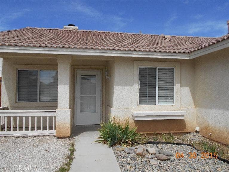 Property photo for 9058 Harvard Avenue, Hesperia, CA