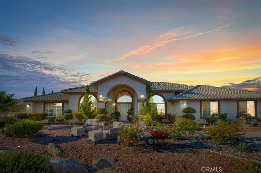 Property photo for 17846 Ohna, Apple Valley, CA