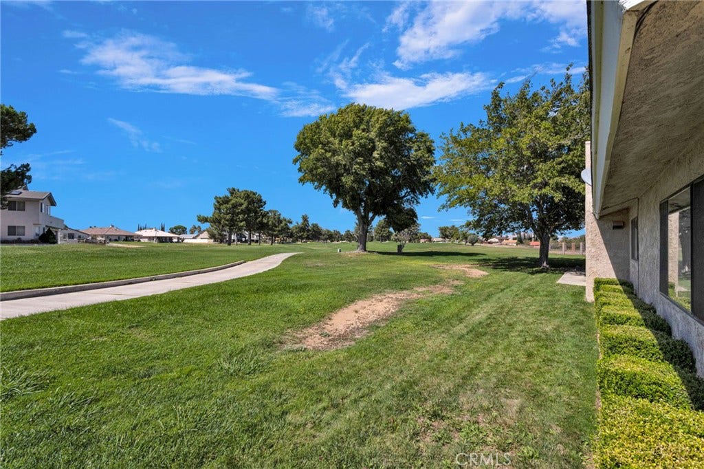12572 Coronado Lane, Victorville, CA 92395 Backyard
