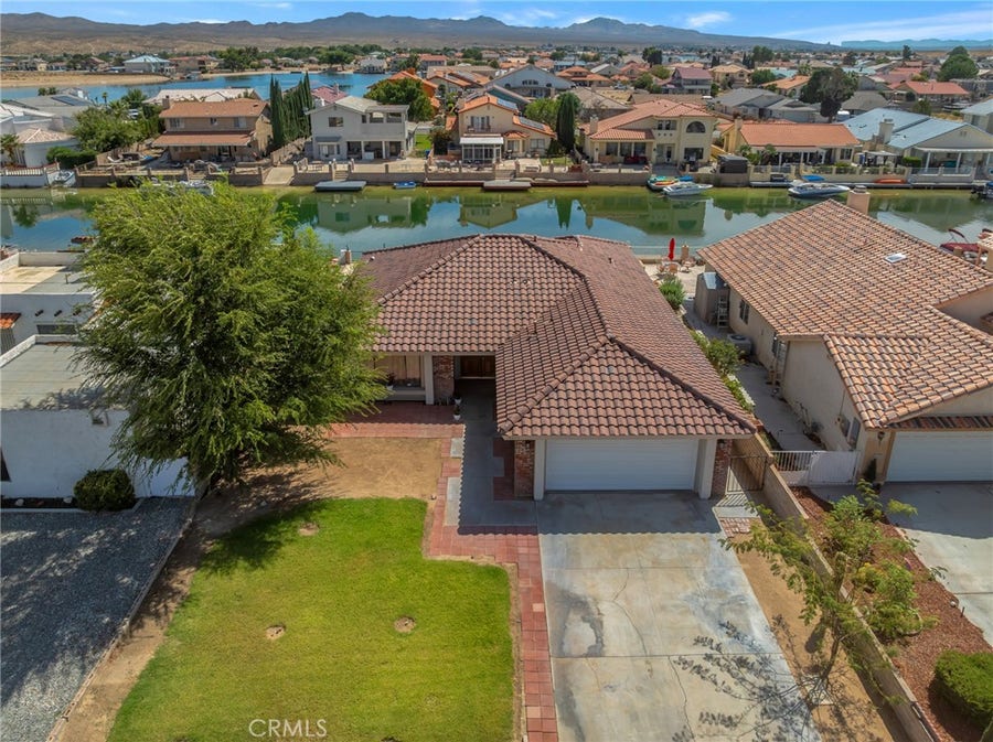 Property photo for 14453 Jamaica Lane, Helendale, CA