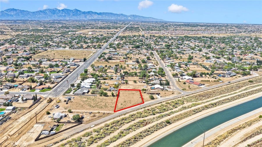 Property photo for 1 Kern Avenue, Hesperia, CA