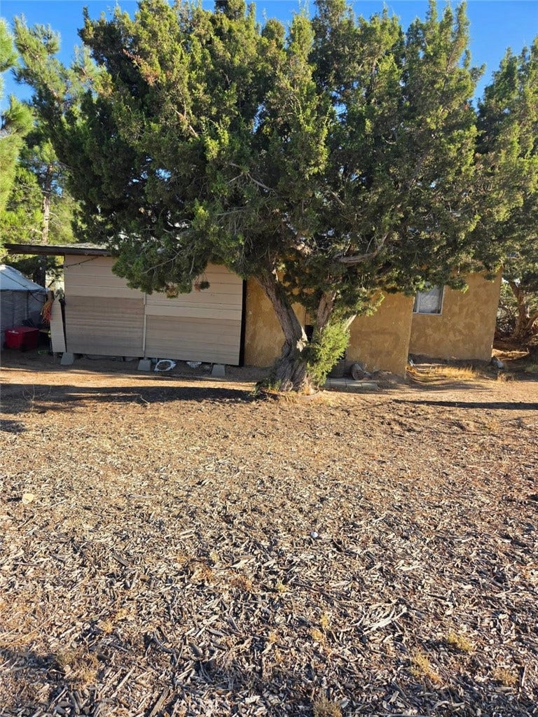 Property photo for 5876 Sunnyslope Road, Phelan, CA
