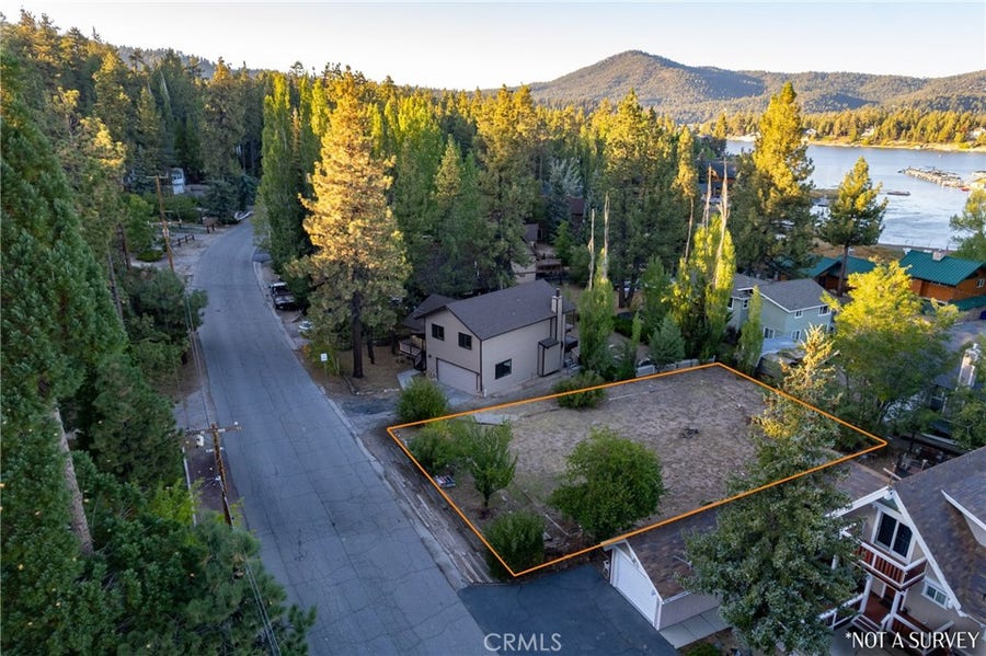 Property photo for 627 Cienega Road, Big Bear Lake, CA