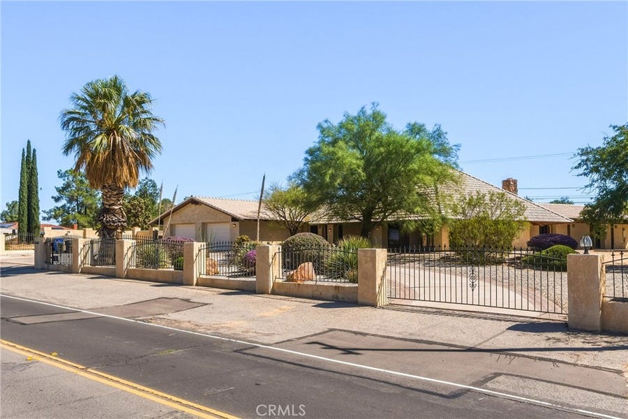 Property photo for 13009 Rincon, Apple Valley, CA