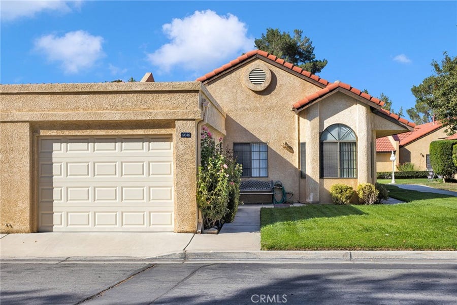 Property photo for 19046 Cedar, Apple Valley, CA