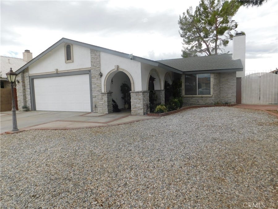 Property photo for 13910 Driftwood Drive, Victorville, CA