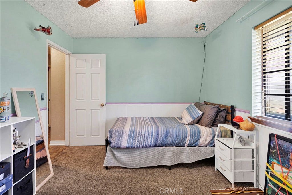 8090 Corona, Hesperia, CA 92345 8090 Corona, Hesperia, CA 92345