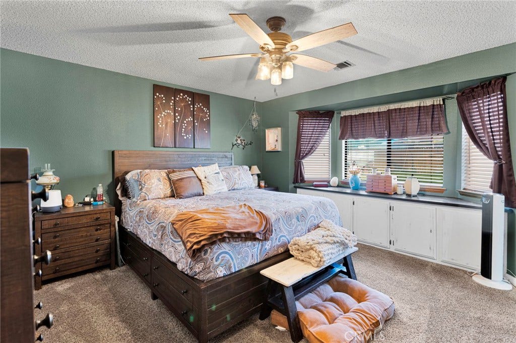 8090 Corona, Hesperia, CA 92345 8090 Corona, Hesperia, CA 92345