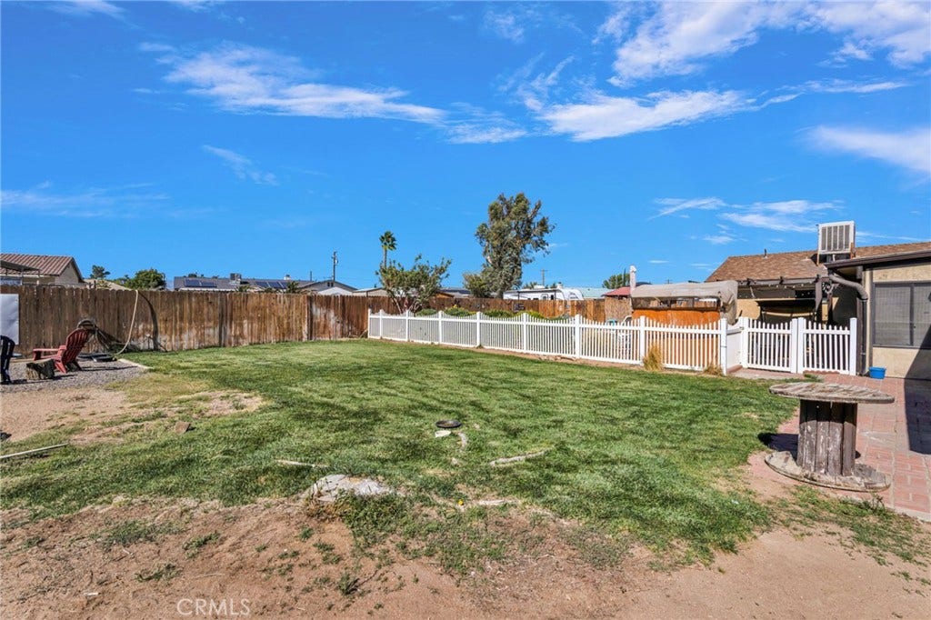 8090 Corona, Hesperia, CA 92345 8090 Corona, Hesperia, CA 92345