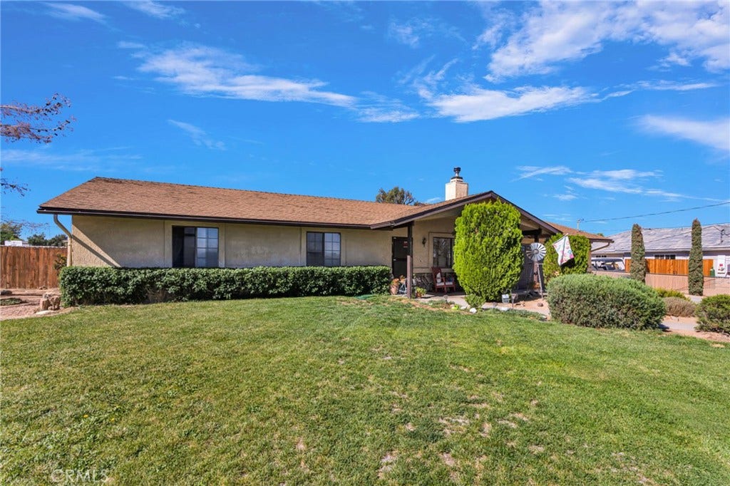8090 Corona, Hesperia, CA 92345 8090 Corona, Hesperia, CA 92345