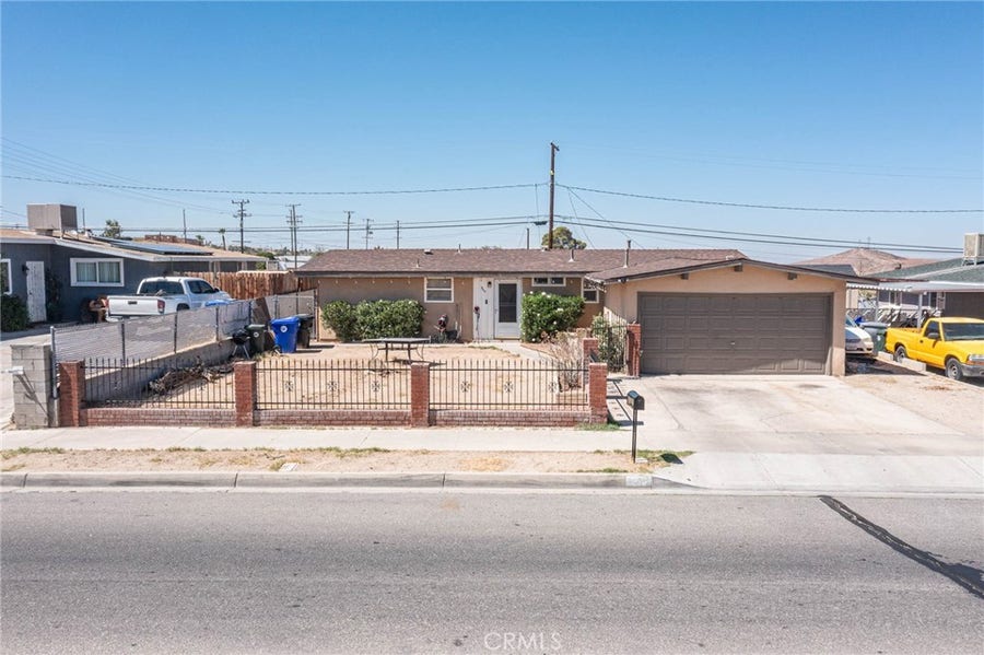 Property photo for 560 S Muriel, Barstow, CA