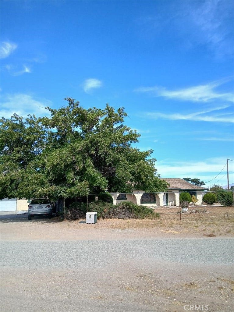 Property photo for 10722 Phelan Road, Oak Hills, CA