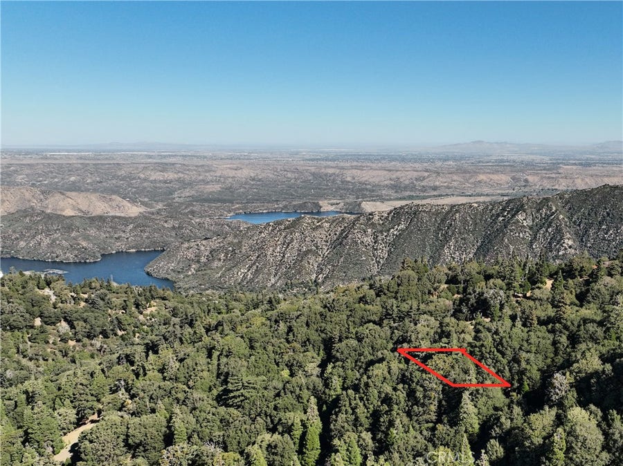 Property photo for 722 Mojave River Road, Cedarpines Park, CA