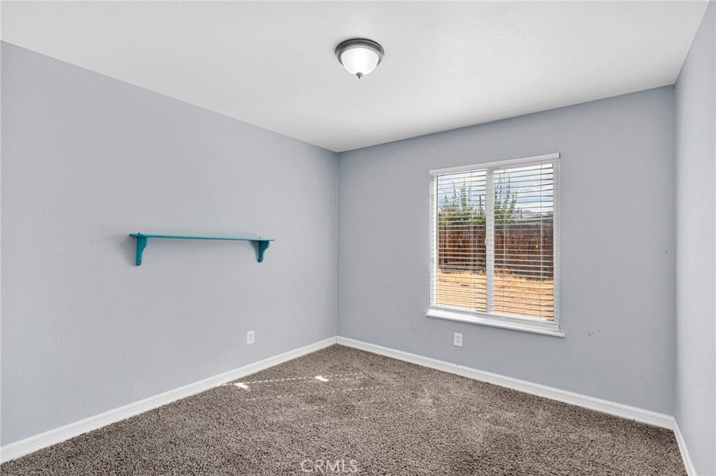 11425 Kiowa Road, Apple Valley, CA 92308 11425 Kiowa Road, Apple Valley, CA 92308