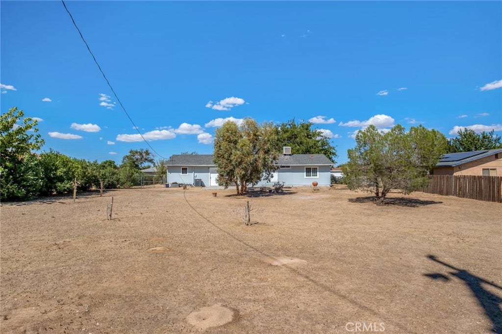 20993 Geronimo Road, Apple Valley, CA 92308 20993 Geronimo Road, Apple Valley, CA 92308