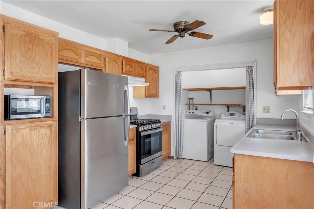 20993 Geronimo Road, Apple Valley, CA 92308 20993 Geronimo Road, Apple Valley, CA 92308