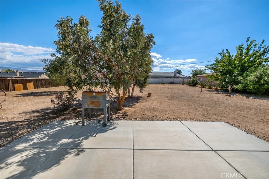 20993 Geronimo Road, Apple Valley, CA 92308 20993 Geronimo Road, Apple Valley, CA 92308
