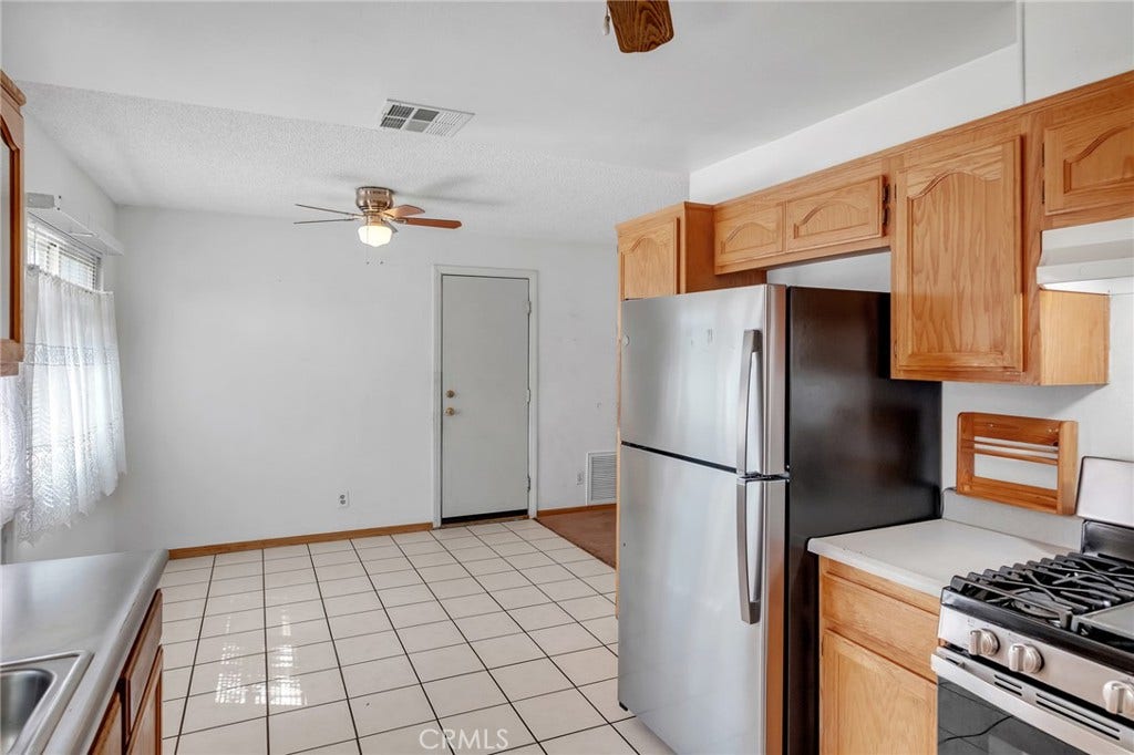 20993 Geronimo Road, Apple Valley, CA 92308 20993 Geronimo Road, Apple Valley, CA 92308