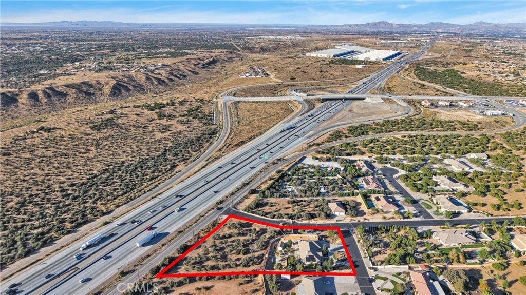 6980 Oak View Court, Oak Hills, CA 92344