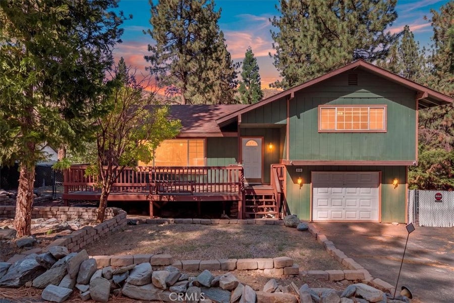 Property photo for 570 Lark, Wrightwood, CA