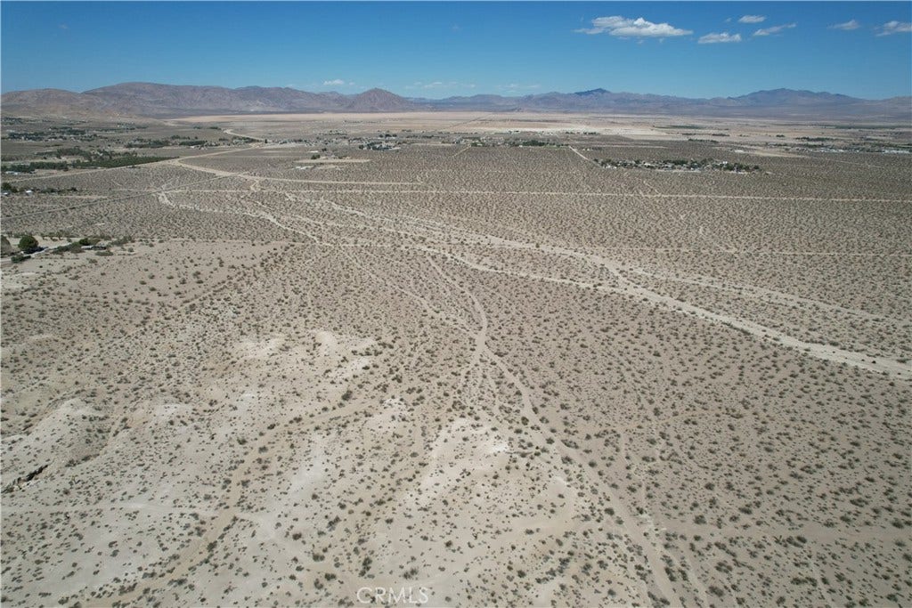 769 Meridian Road, Lucerne Valley, CA 92356