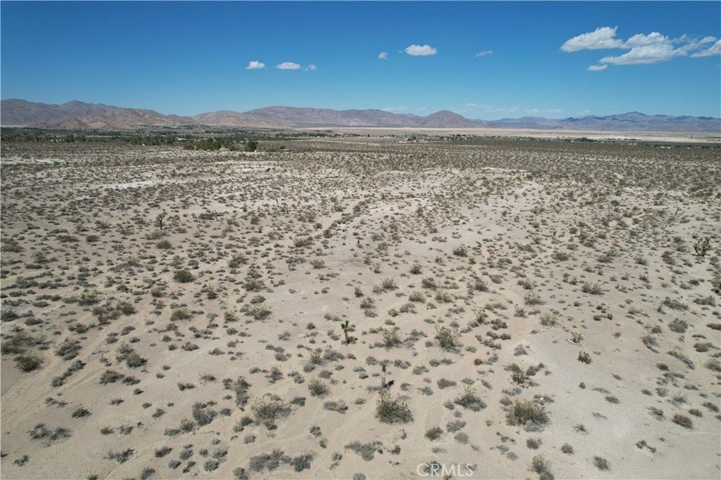 769 Meridian Road, Lucerne Valley, CA 92356