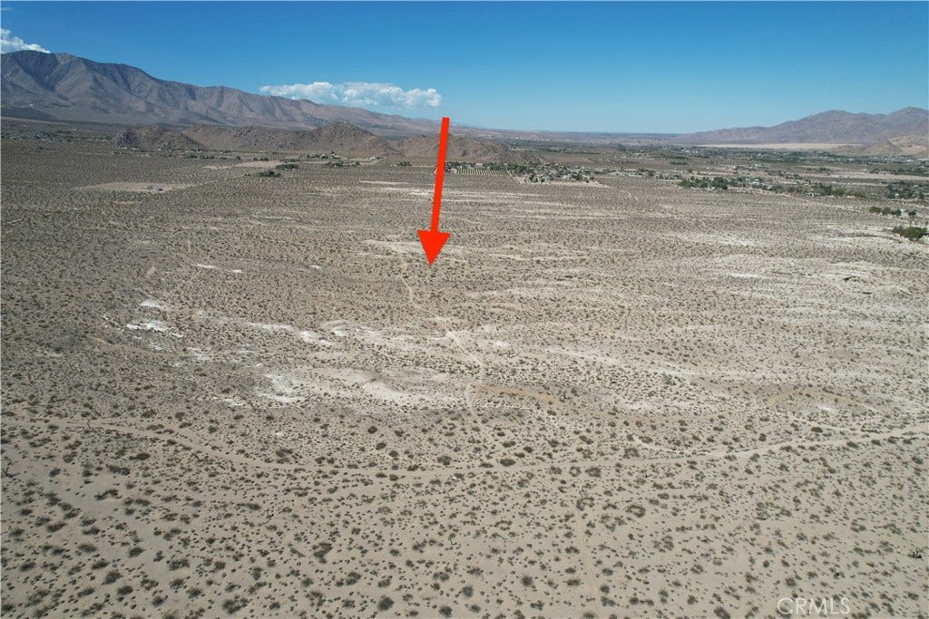 769 Meridian Road, Lucerne Valley, CA 92356