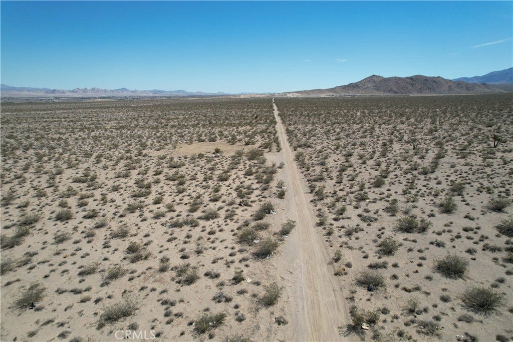 769 Meridian Road, Lucerne Valley, CA 92356