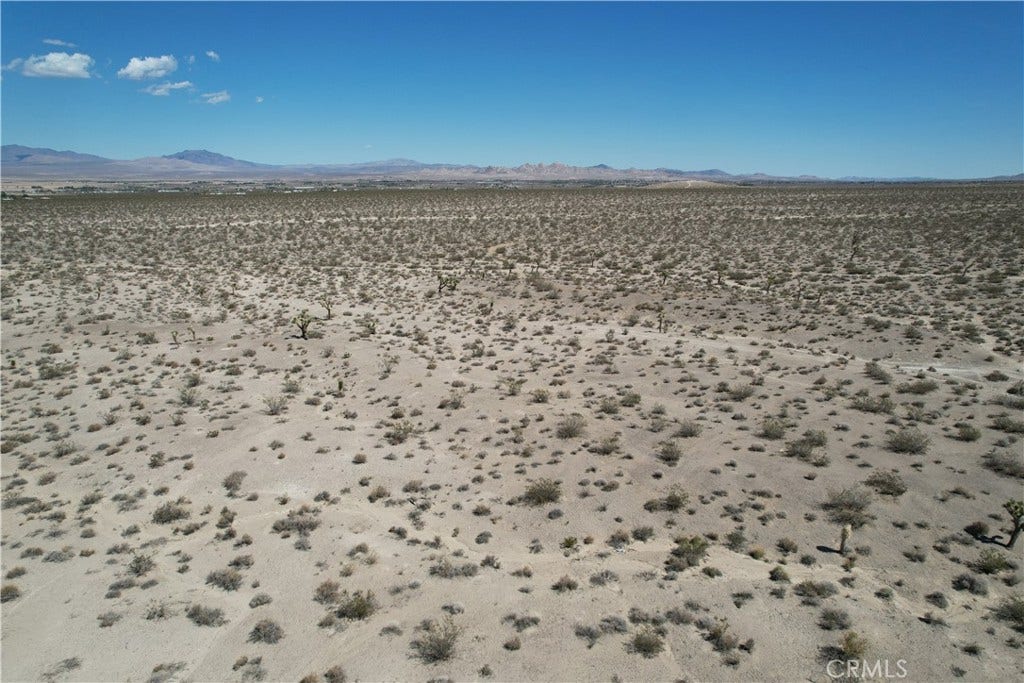 769 Meridian Road, Lucerne Valley, CA 92356