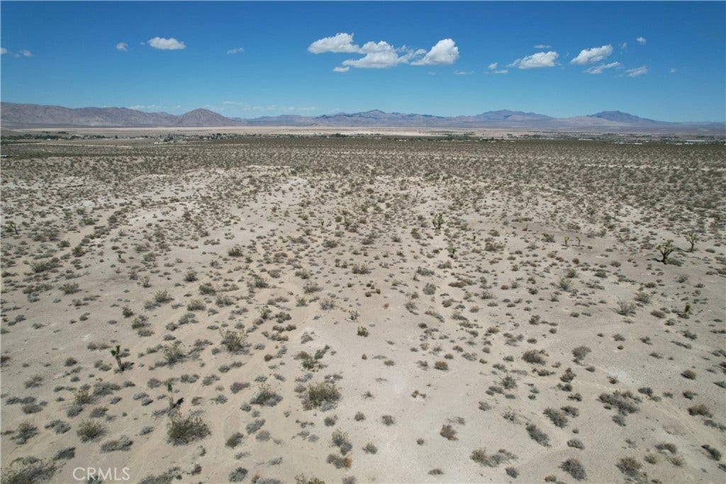 769 Meridian Road, Lucerne Valley, CA 92356