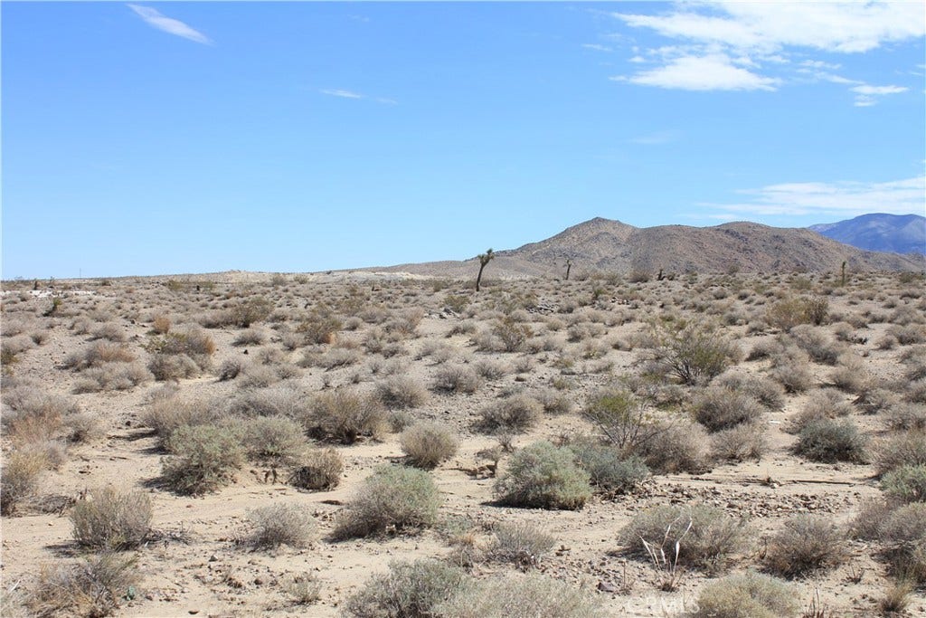 769 Meridian Road, Lucerne Valley, CA 92356