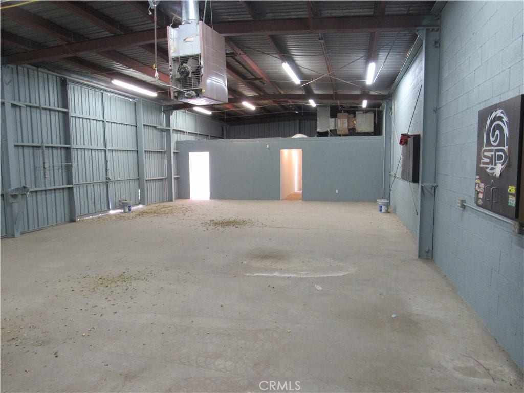 880 Laverne Avenue, Barstow, CA 92311