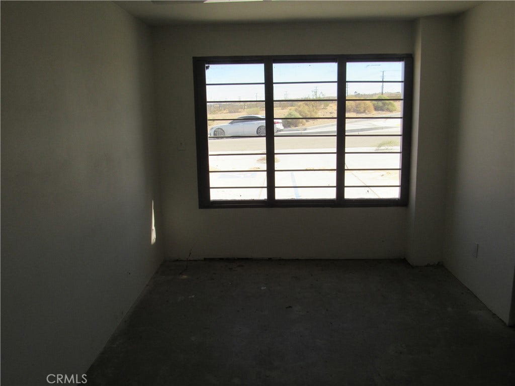 880 Laverne Avenue, Barstow, CA 92311