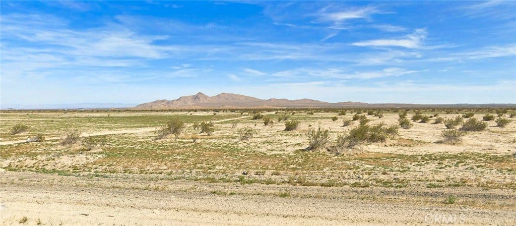 197 Avenue N 11, Palmdale, CA 93591