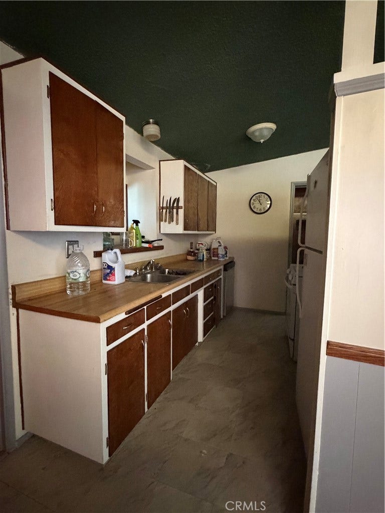 25515 Cheryle, Barstow, CA 92311